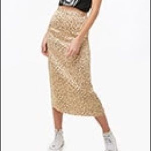 Satin leopard midi skirt
